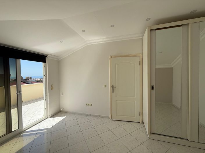 Image No.14-2 Bed Apartment for sale