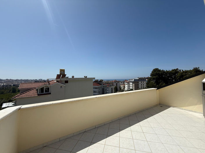 Image No.18-2 Bed Apartment for sale