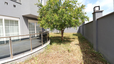 Exterior 3