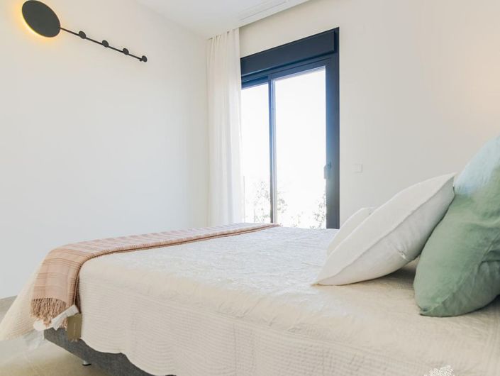 Image No.9-3 Bed House/Villa for sale