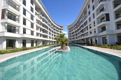 Exterior 10