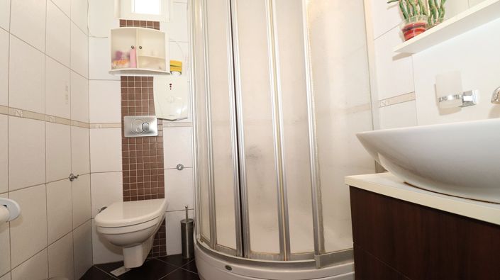 Image No.13-1 Bed Apartment for sale