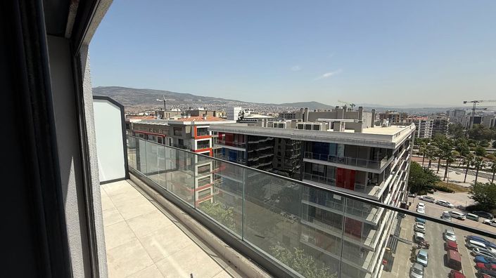 Image No.29-4 Bed Apartment for sale