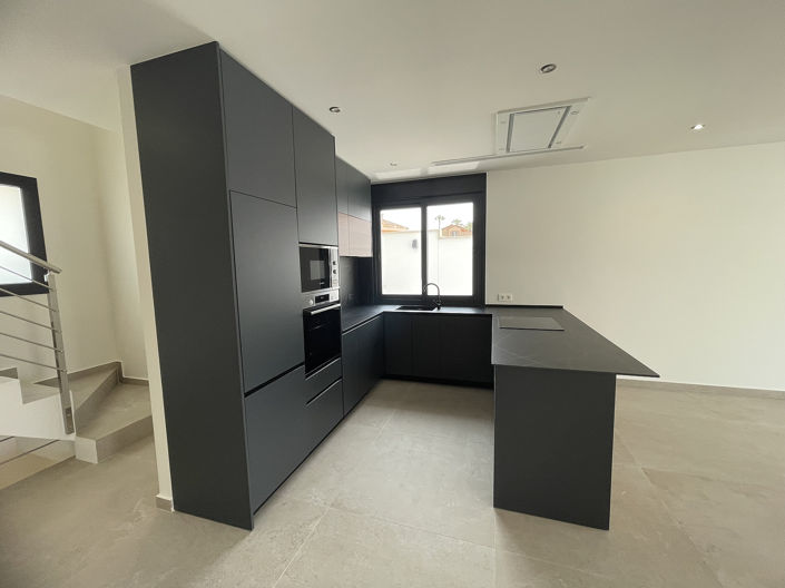 Image No.29-4 Bed House/Villa for sale