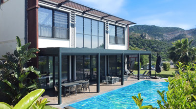 Exterior 11
