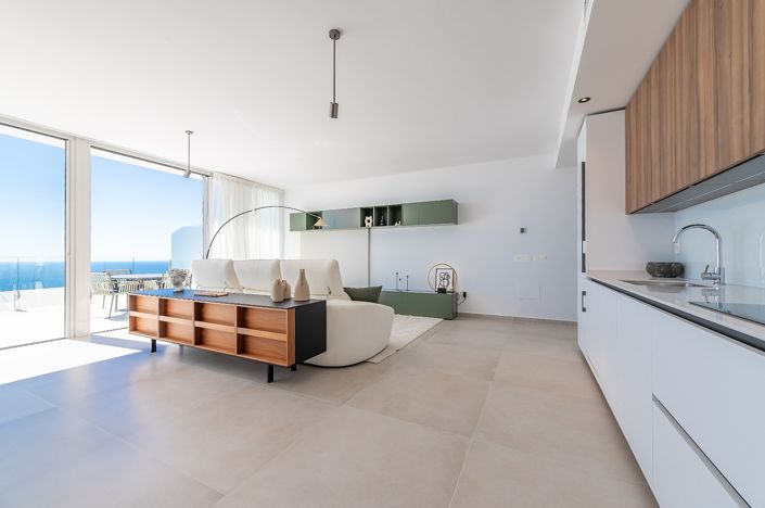 Image No.19-3 Bed Apartment for sale