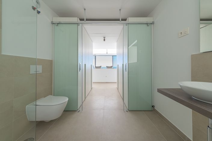 Image No.31-3 Bed Apartment for sale