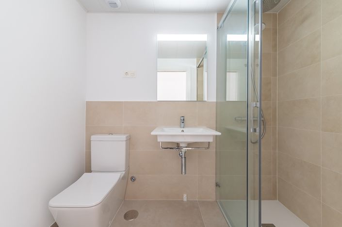 Image No.38-3 Bed Apartment for sale