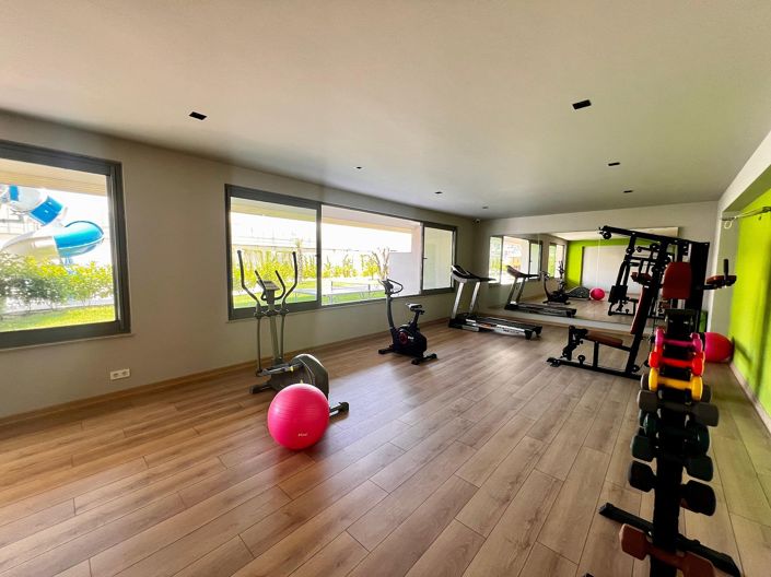 Image No.14-3 Bed Apartment for sale