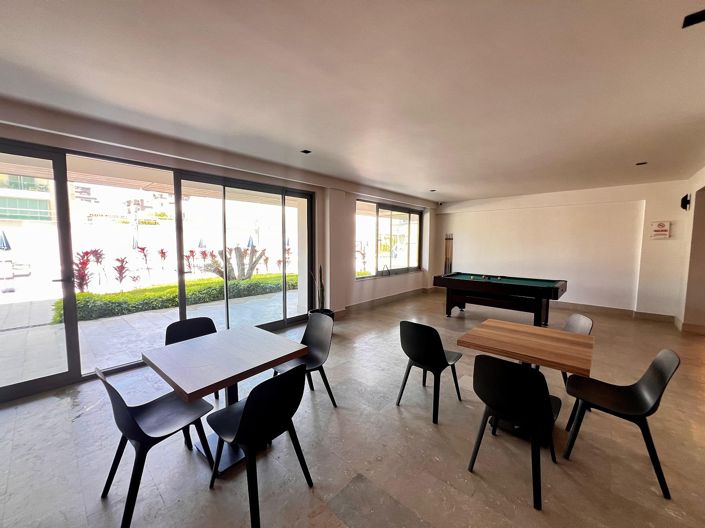 Image No.12-4 Bed Apartment for sale