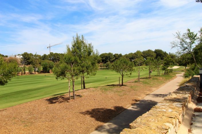 Image No.23-3 Bed Apartment for sale