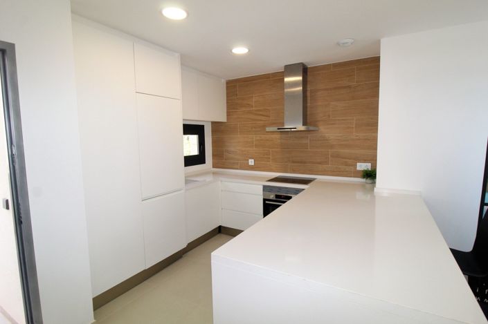 Image No.32-3 Bed Apartment for sale