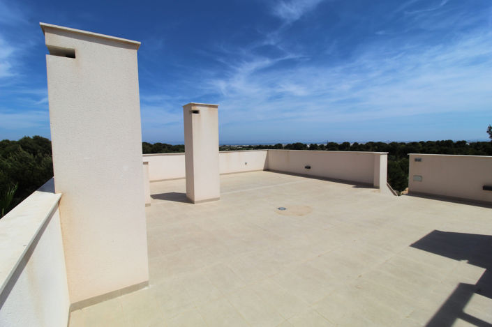 Image No.9-3 Bed Apartment for sale