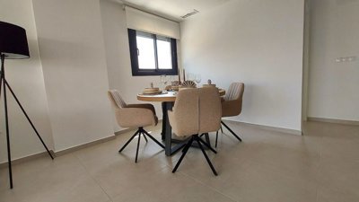 Interior 4