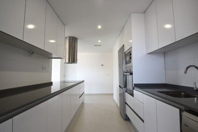 Interior 6