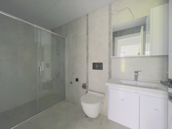 Image No.15-2 Bed Apartment for sale