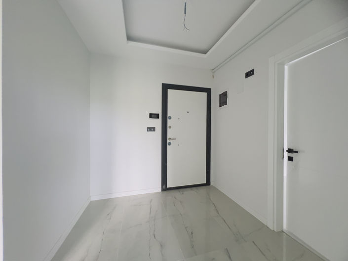 Image No.18-2 Bed Apartment for sale