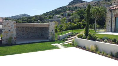 Exterior 14