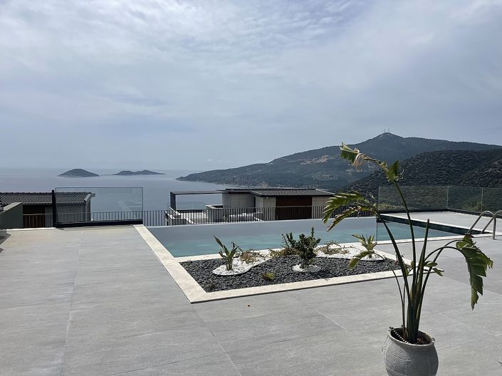 Image No.2-4 Bed House/Villa for sale