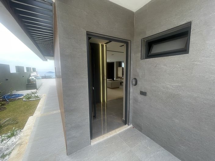 Image No.7-4 Bed House/Villa for sale