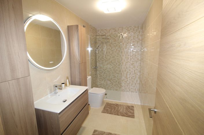 Image No.17-2 Bed Apartment for sale