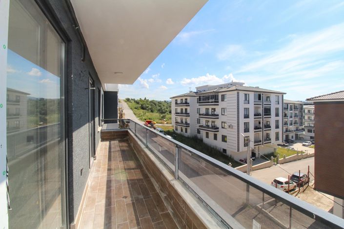 Image No.18-5 Bed Apartment for sale