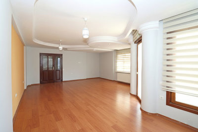 Interior 3