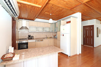 Interior 7