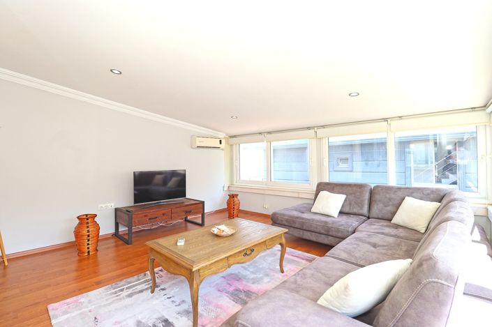 Image No.16-4 Bed Apartment for sale