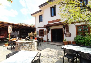 Exterior 2