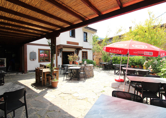 Image No.4-5 Bed House/Villa for sale