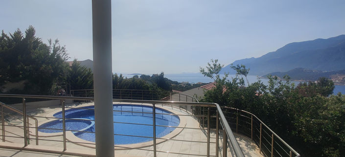 Image No.5-5 Bed House/Villa for sale