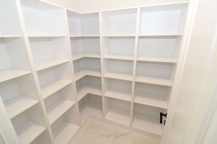 Image No.33-4 Bed Apartment for sale