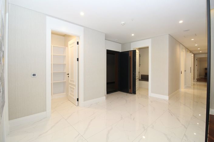 Image No.36-4 Bed Apartment for sale