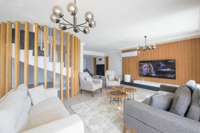 Interior 1