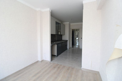 Interior 5