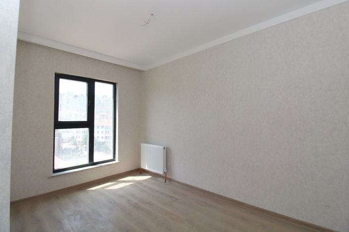 Image No.14-3 Bed Apartment for sale