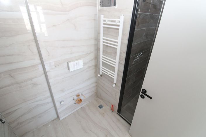 Image No.25-3 Bed Apartment for sale