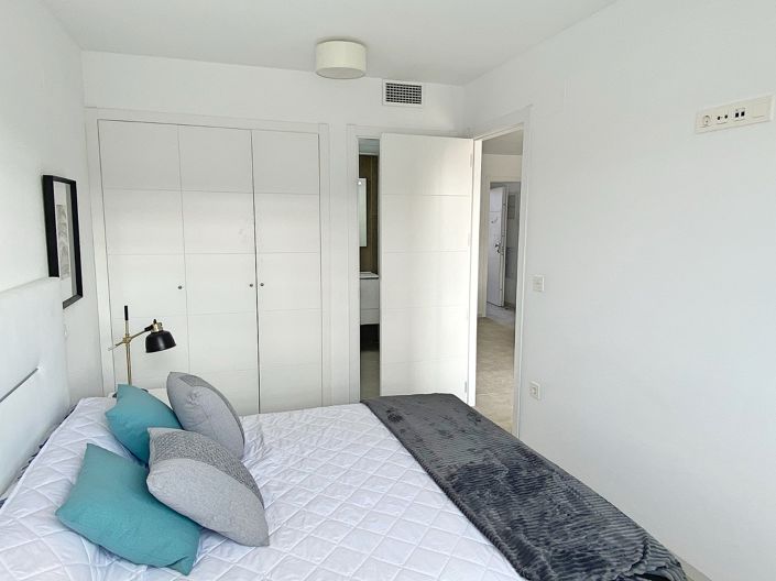 Image No.13-2 Bed Apartment for sale