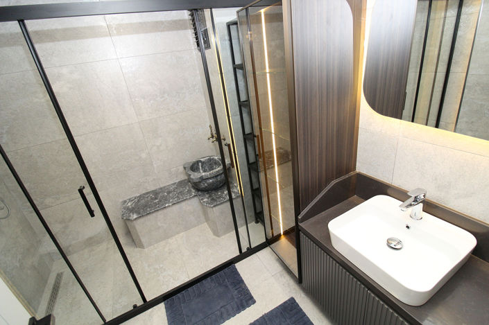 Image No.18-5 Bed Apartment for sale