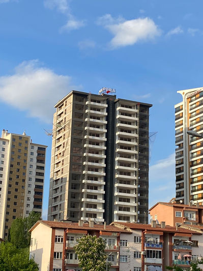 Image No.28-5 Bed Apartment for sale