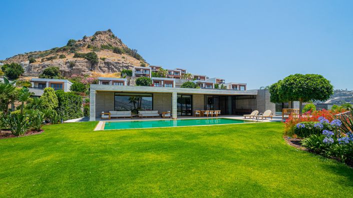 Image No.8-7 Bed House/Villa for sale