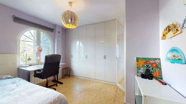 Image No.62-5 Bed House/Villa for sale