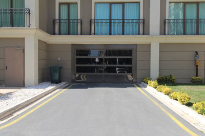 Exterior 6