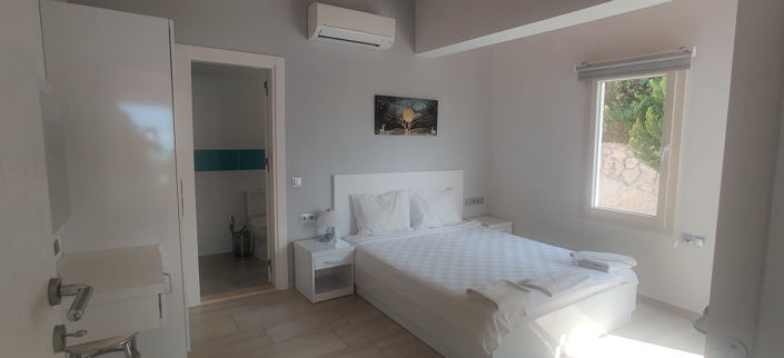 Image No.30-2 Bed House/Villa for sale