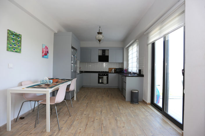 Image No.8-4 Bed Apartment for sale