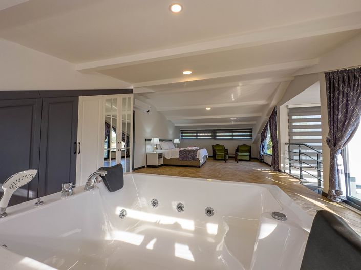 Image No.13-5 Bed House/Villa for sale