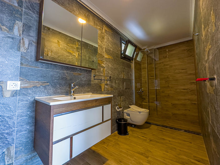 Image No.17-5 Bed House/Villa for sale