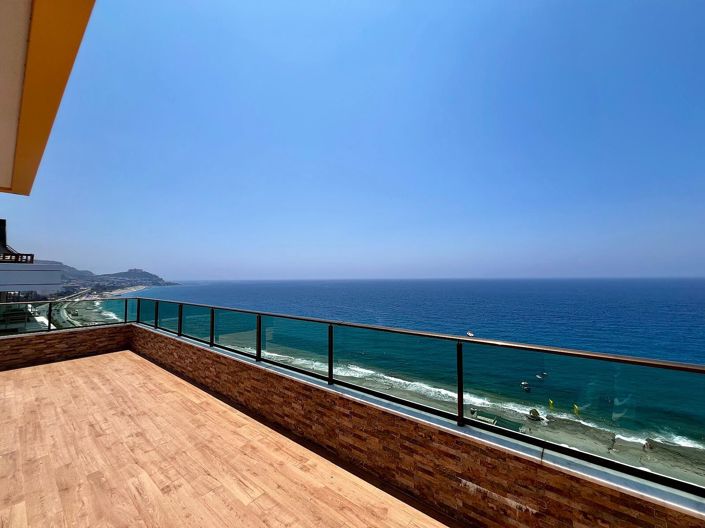 Image No.26-4 Bed Apartment for sale