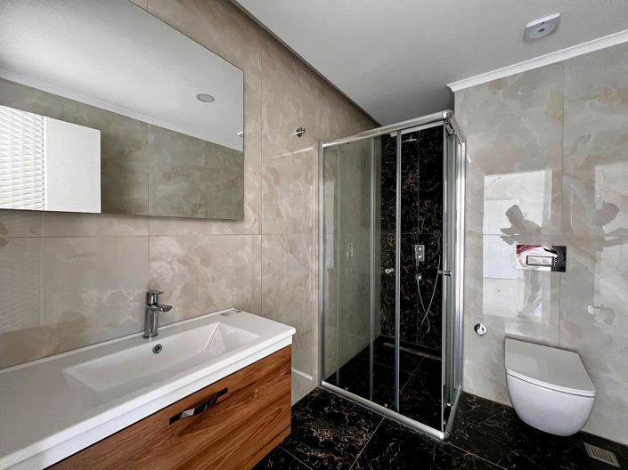 Image No.37-4 Bed Apartment for sale